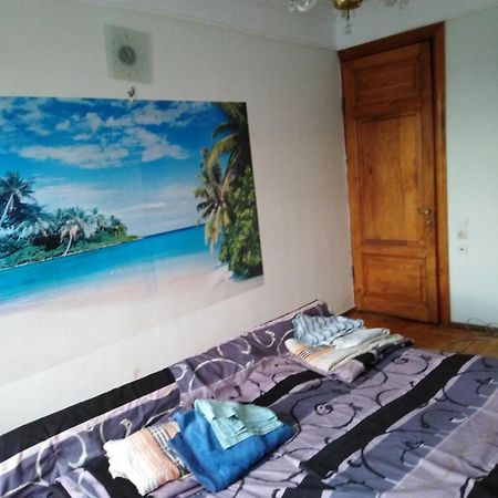Hostel Levan Тбилиси Екстериор снимка